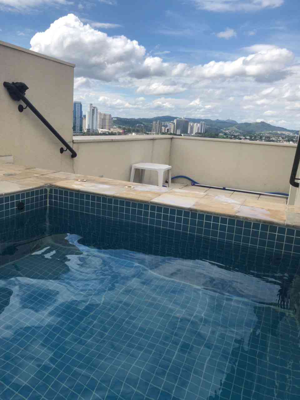 Apartamento BARUERI  JARDIM TUPANCY  ALTO DA MATA