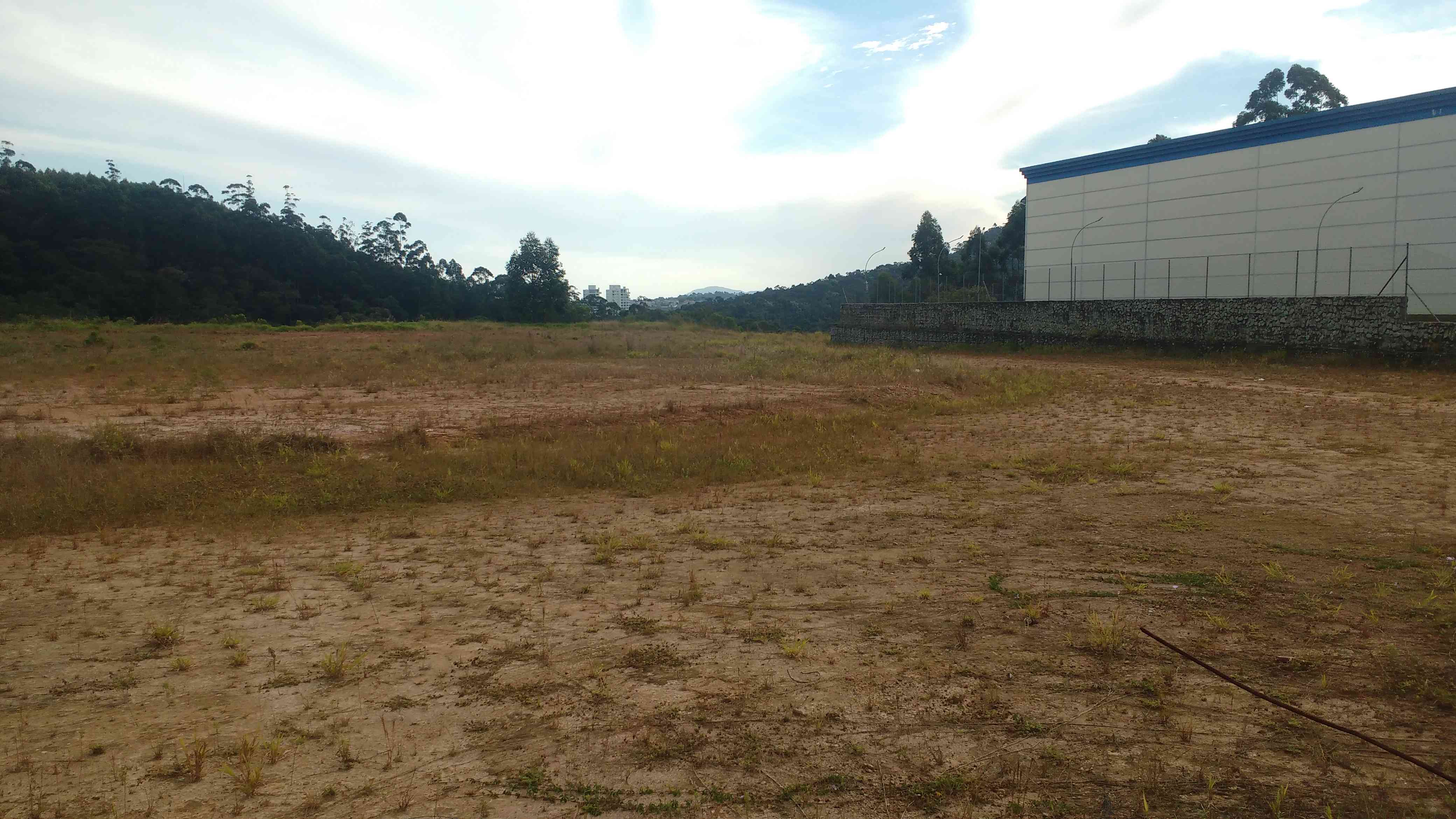 Terreno  ALPHAVILLE  POLO EMPRESARIAL TAMBOR