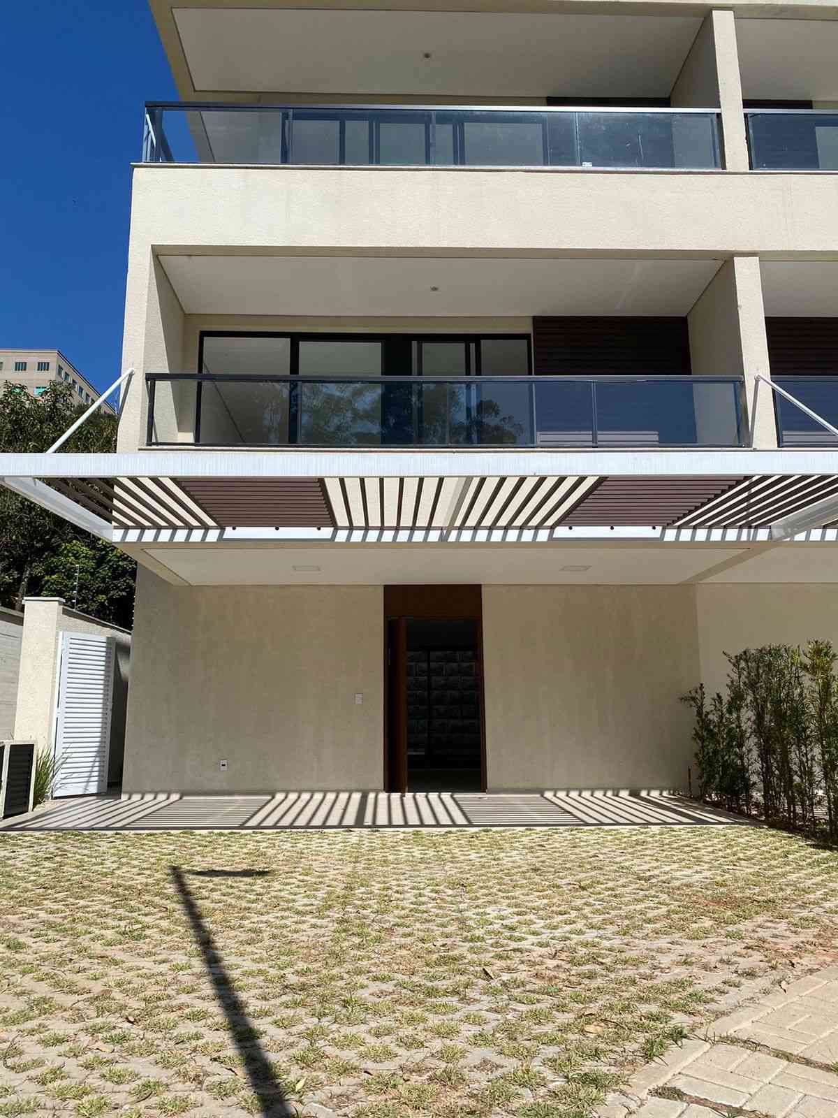 Casa de Condomínio SANTANA DE PARNAIBA  ALPHAVILLE  ALPHA HOUSE 1