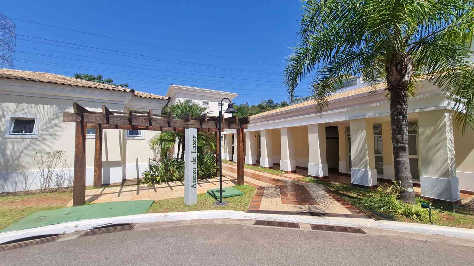 Casa de Condomnio SANTANA DE PARNAIBA  ALPHAVILLE  TAMBOR SETE