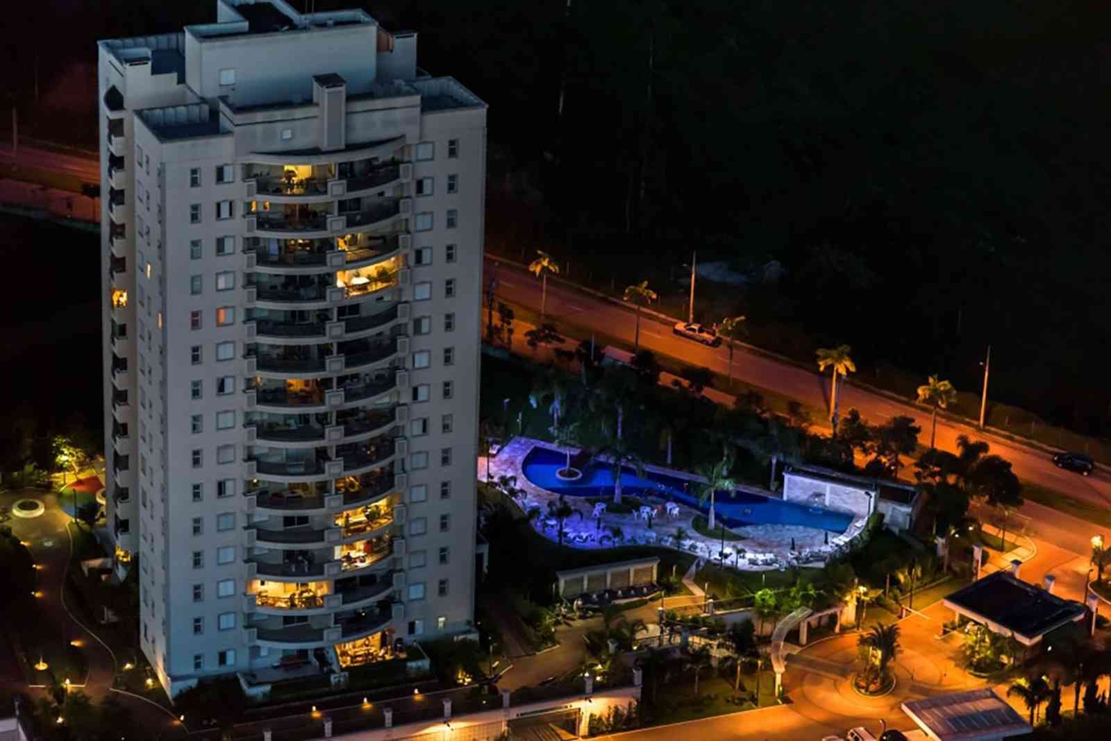 Apartamento SANTANA DE PARNAIBA  ALPHAVILLE  JARDINS DE TAMBOR