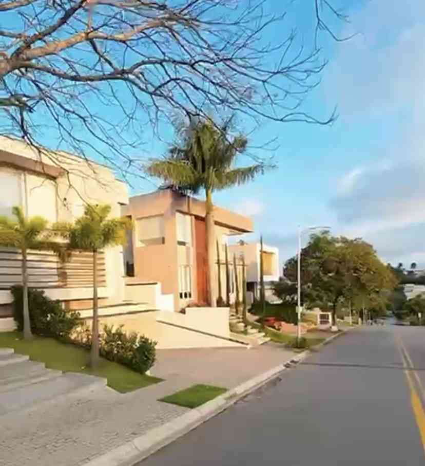 Casa de Condomnio SANTANA DE PARNAIBA  ALPHAVILLE  TAMBOR DEZ