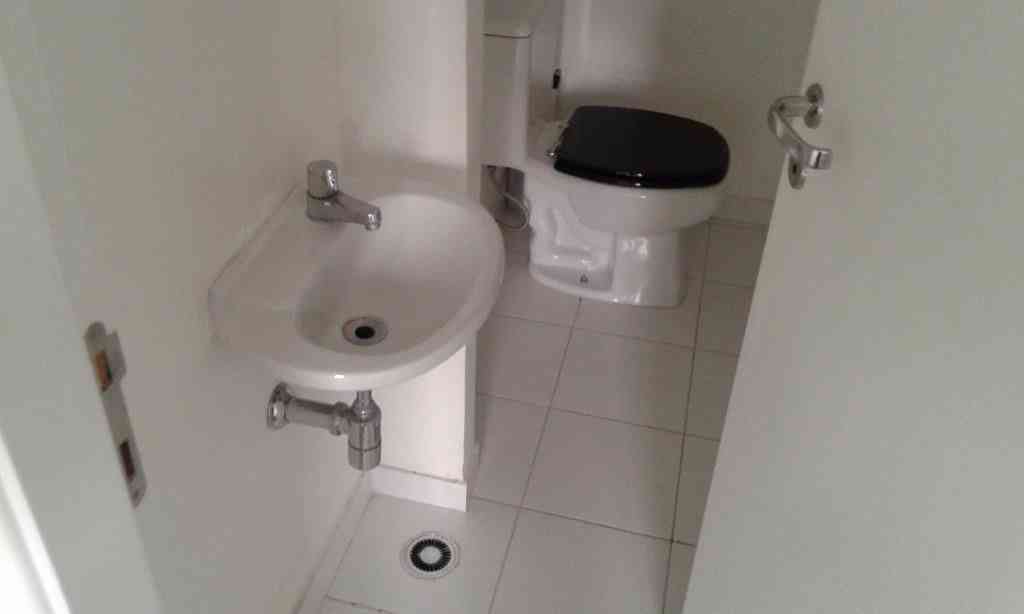 Prdio Comercial BARUERI  ALPHAVILLE   CEA 2