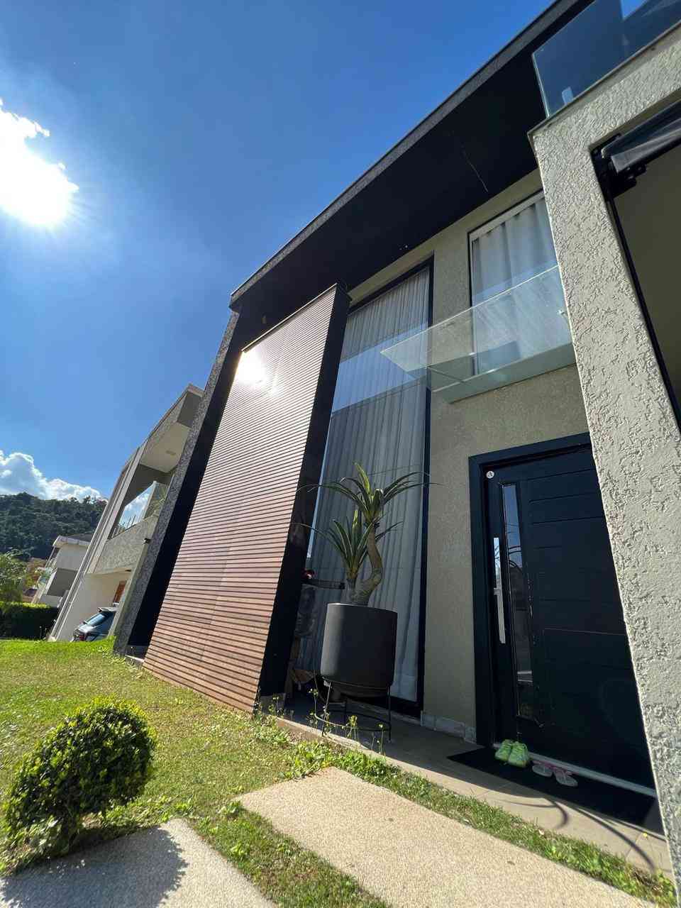 Casa de Condomnio SANTANA DE PARNAIBA  ALPHAVILLE  VALVILLE 1