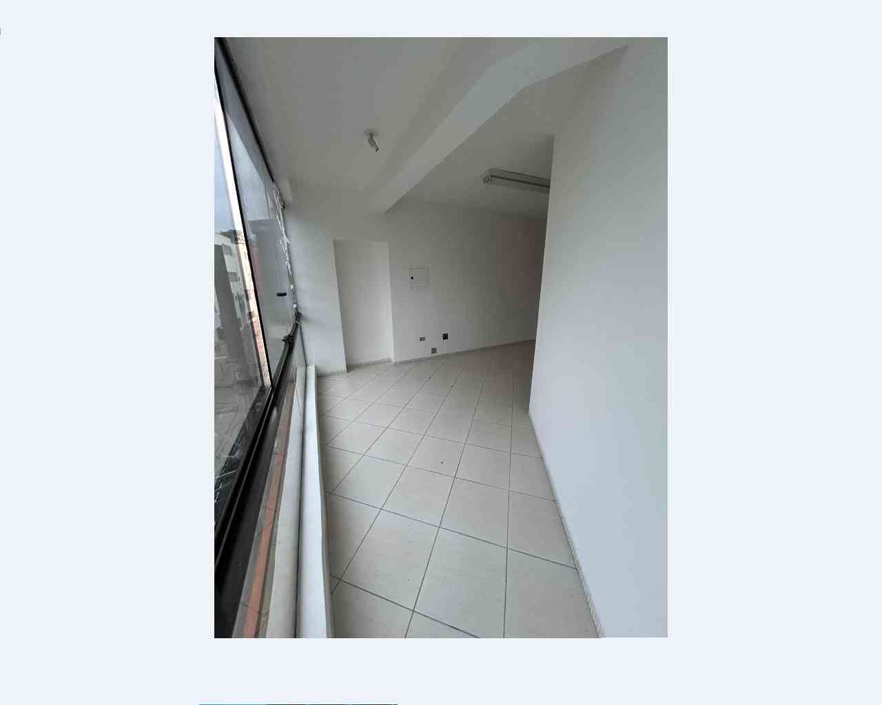 Prdio Comercial SANTANA DE PARNAIBA  ALPHAVILLEPS  CENTRO DE APOIO 2