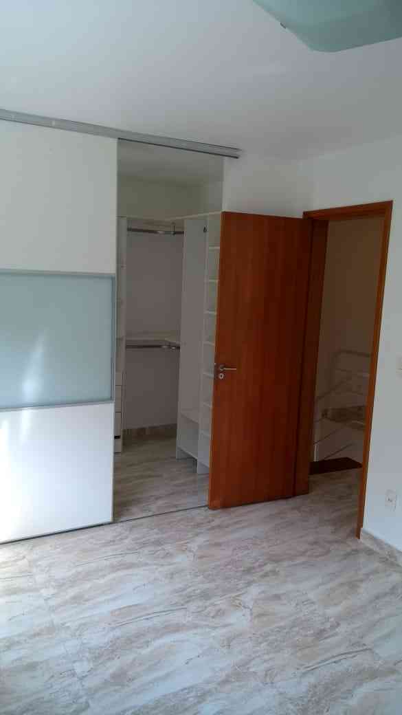 Casa de Condom�nio &nbsp;ALPHAVILLE &nbsp;SCENIC 